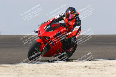 media/Sep-20-2025-TrackDaz (Sat) [[27f0cde673]]/B Group/1120am (Turn 2)/